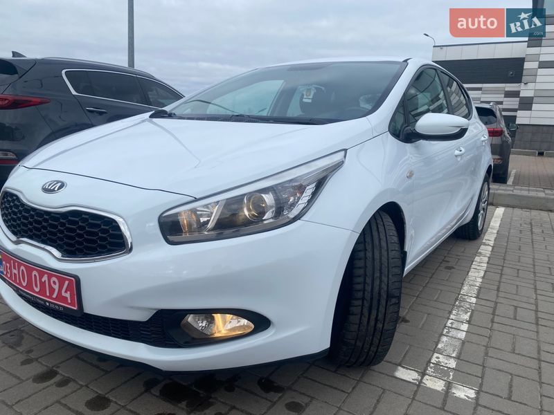 Хэтчбек Kia Ceed 2013 в Черкассах
