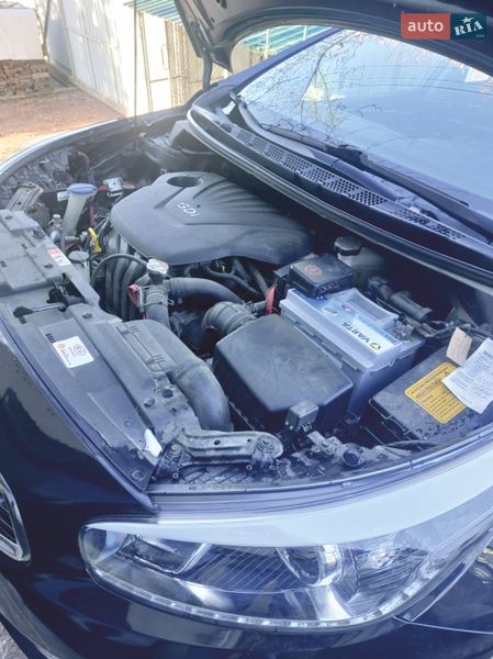 Хетчбек Kia Ceed 2013 в Верхньодніпровську