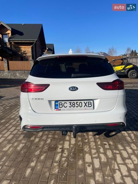 Универсал Kia Ceed 2019 в Львове