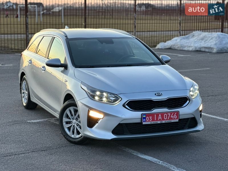 Универсал Kia Ceed 2018 в Луцке