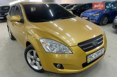 Хетчбек Kia Ceed 2008 в Стрию