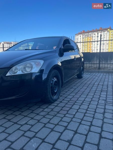 Хетчбек Kia Ceed 2007 в Івано-Франківську