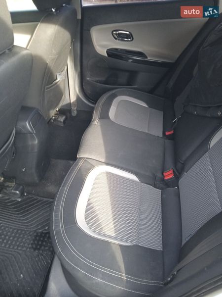 Хэтчбек Kia Ceed 2012 в Львове