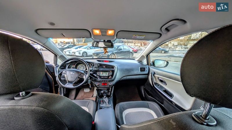 Хэтчбек Kia Ceed 2017 в Киеве фото 10 Хэтчбек Kia Ceed 2017 в Киеве