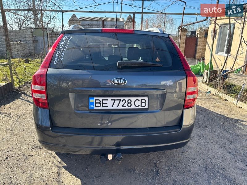 Универсал Kia Ceed 2008 в Николаеве