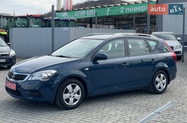 Универсал Kia Ceed 2012 в Мукачево