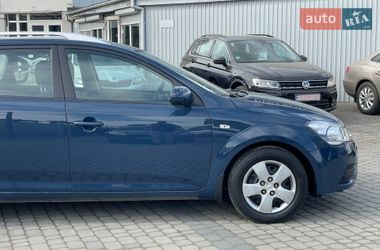Универсал Kia Ceed 2012 в Мукачево