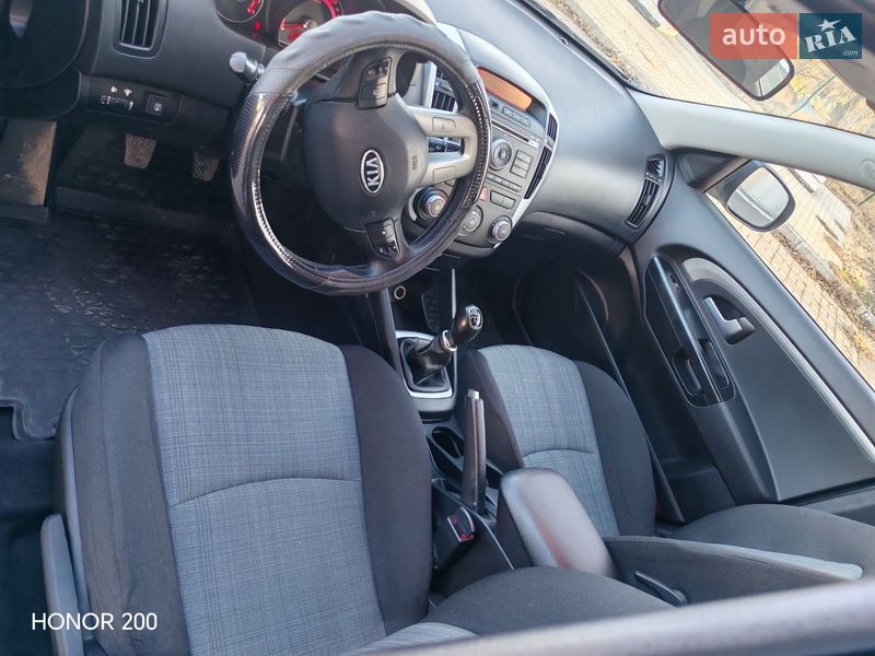 Универсал Kia Ceed 2012 в Кременчуге