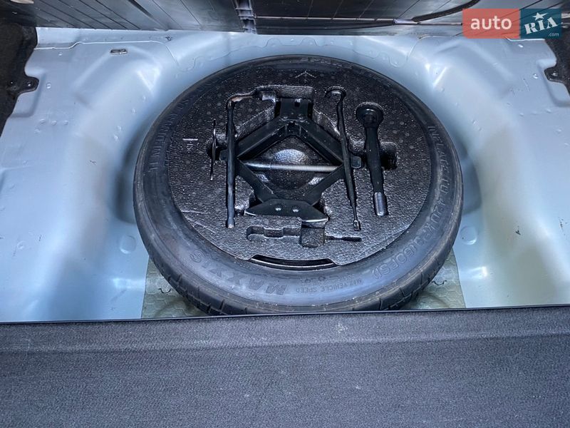 Универсал Kia Ceed 2009 в Смеле