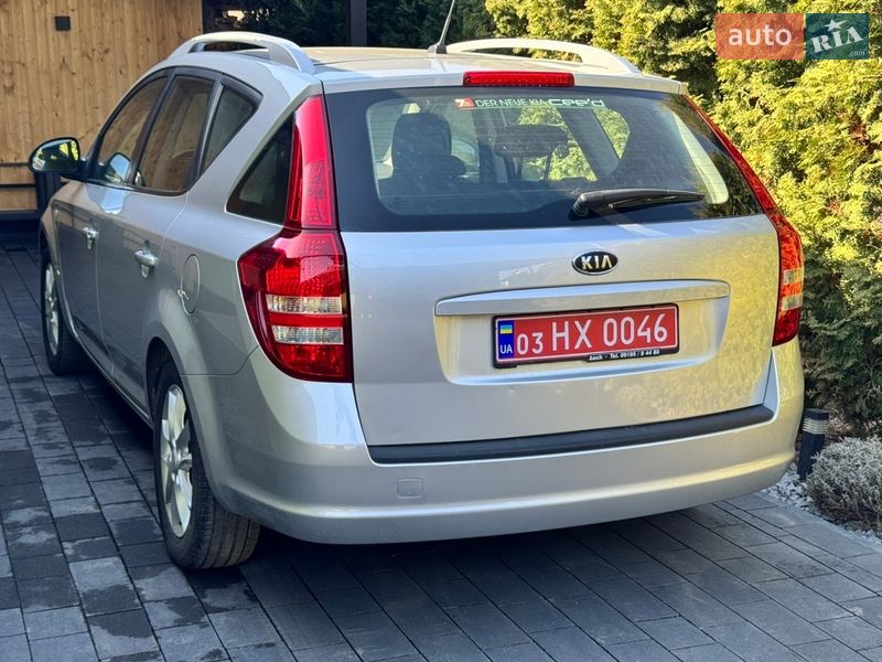 Универсал Kia Ceed 2008 в Дубно