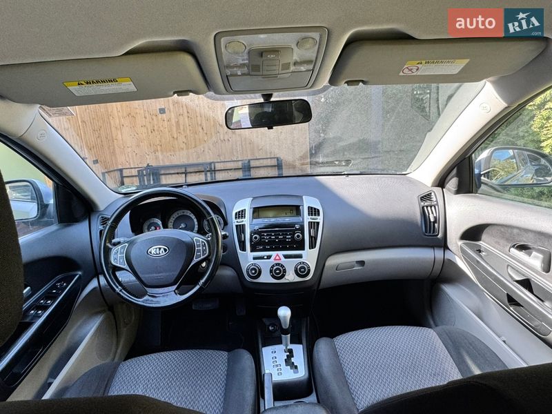 Универсал Kia Ceed 2008 в Дубно