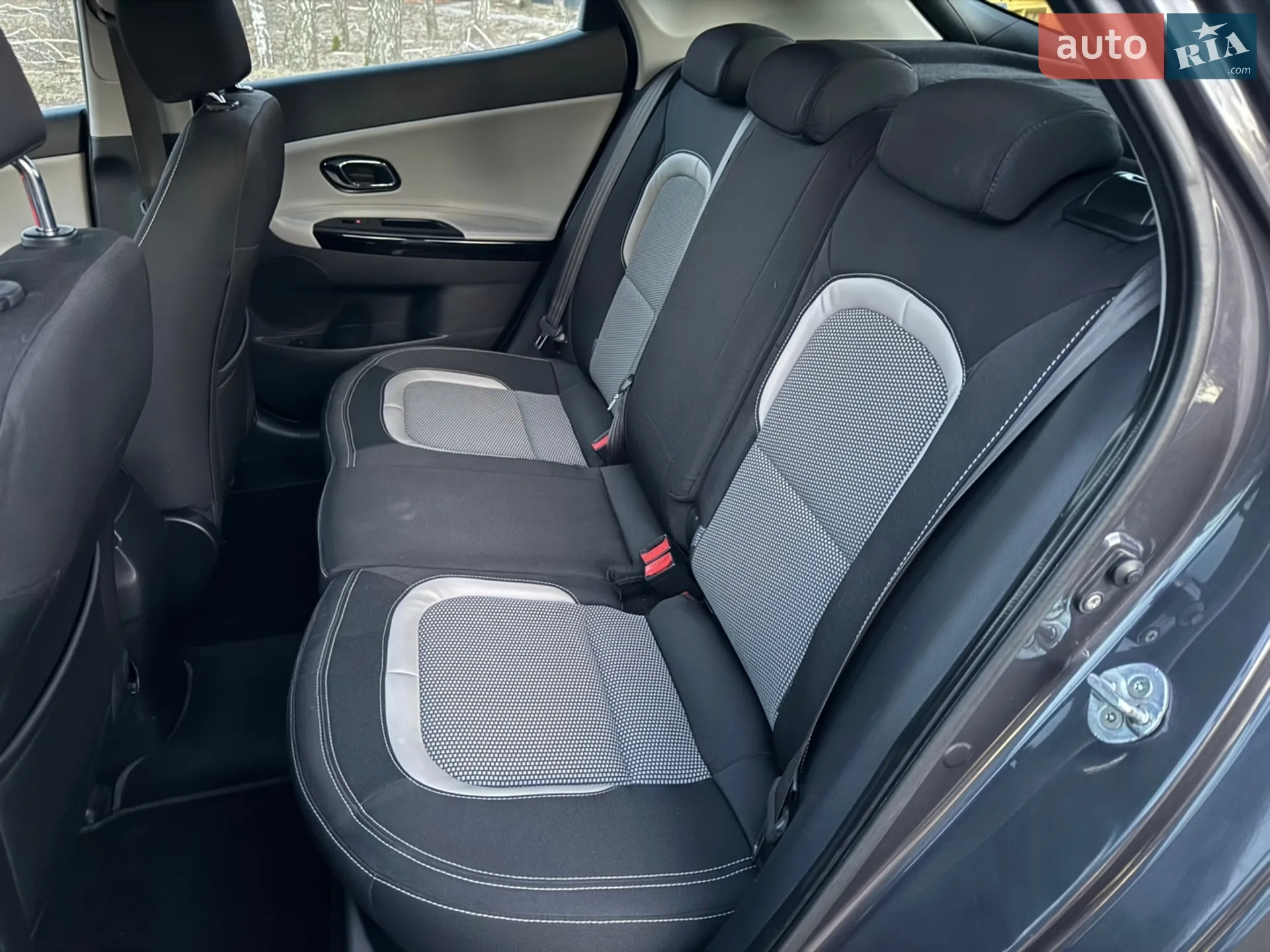 2012 Kia Cee'd - мініатюра 11