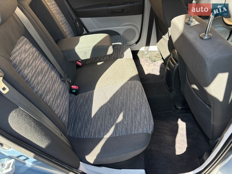 Хэтчбек Kia Ceed 2008 в Хороле
