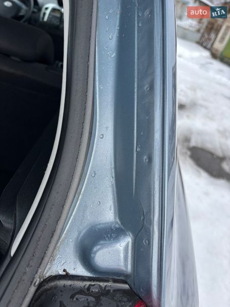 Хэтчбек Kia Ceed 2008 в Хороле