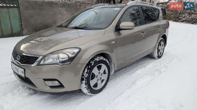 Универсал Kia Ceed 2010 в Золотоноше