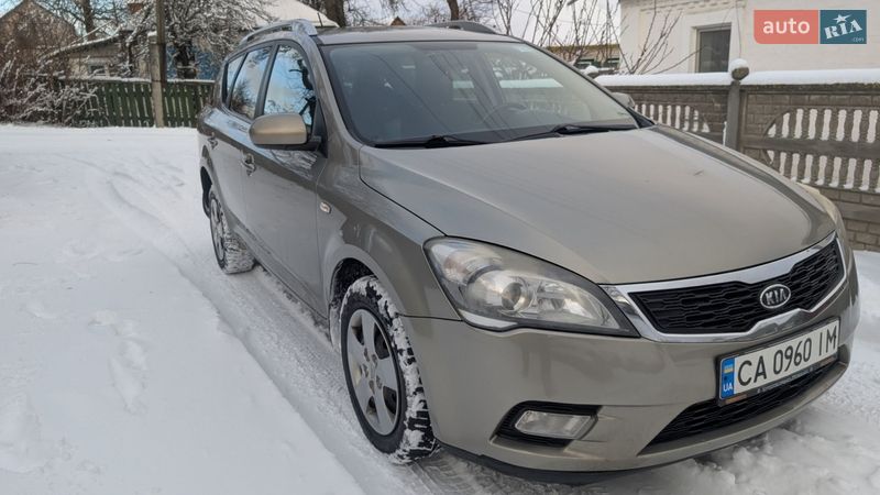 Универсал Kia Ceed 2010 в Золотоноше