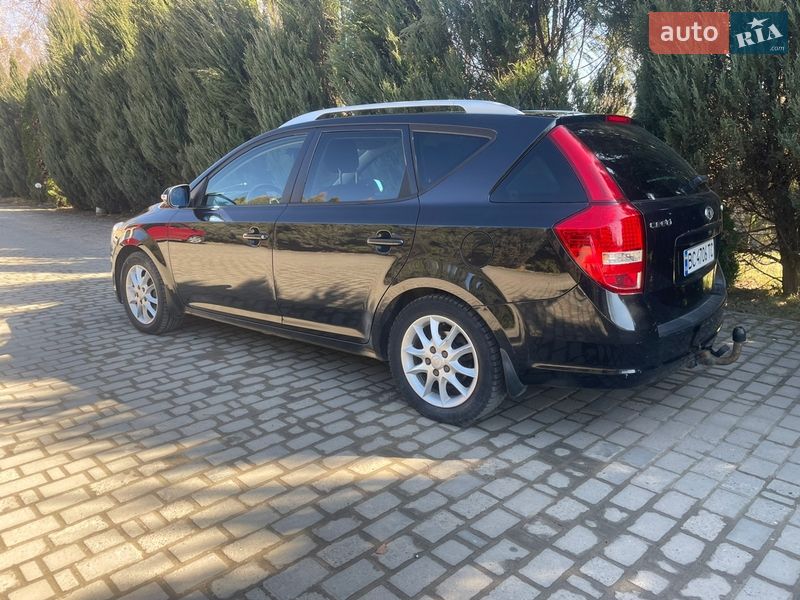 Універсал Kia Ceed 2010 в Самборі