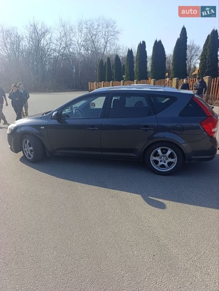 Універсал Kia Ceed 2010 в Дніпрі