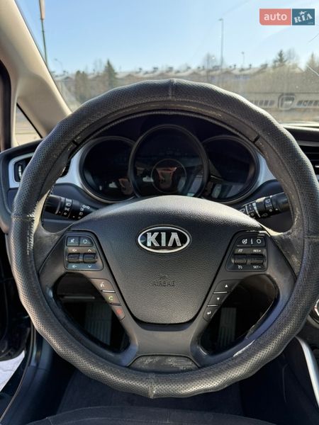Хетчбек Kia Ceed 2013 в Львові