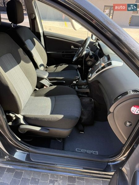 Універсал Kia Ceed 2011 в Києві