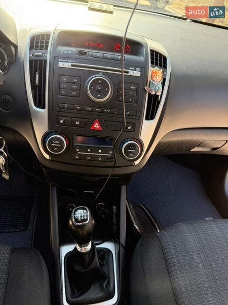 Універсал Kia Ceed 2011 в Києві