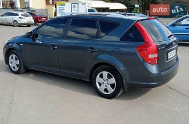 Универсал Kia Ceed 2010 в Умани