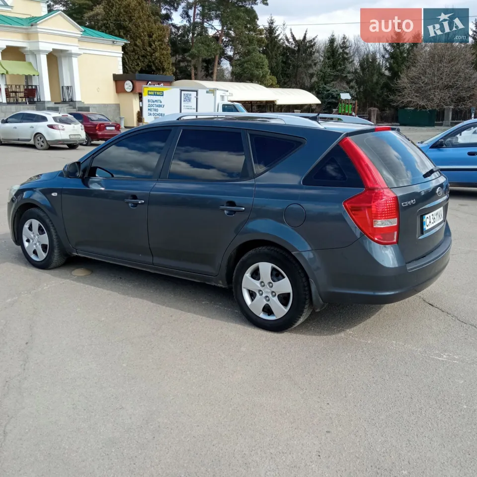 2010 Kia Cee'd - мініатюра 20