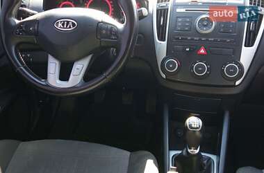 Универсал Kia Ceed 2010 в Умани