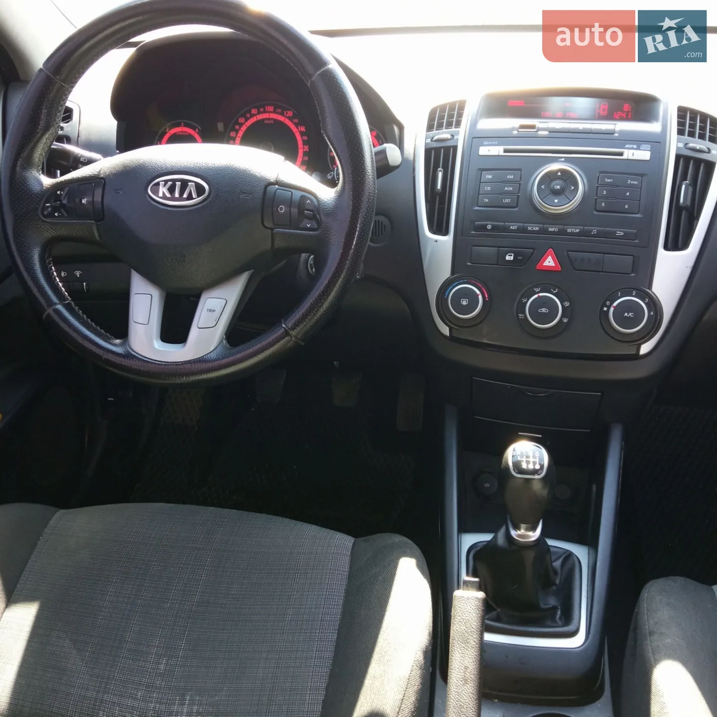 2010 Kia Cee'd - мініатюра 17