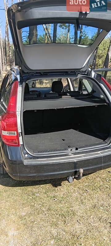 Универсал Kia Ceed 2010 в Киеве