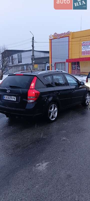 Универсал Kia Ceed 2010 в Киеве