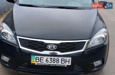 Универсал Kia Ceed 2012 в Первомайске