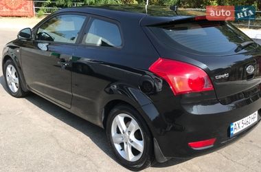 Хэтчбек Kia Ceed 2008 в Харькове