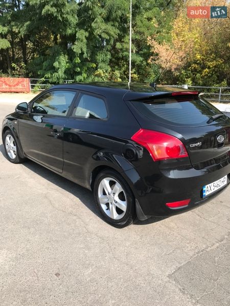 Хэтчбек Kia Ceed 2008 в Харькове