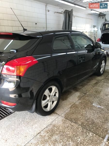 Хэтчбек Kia Ceed 2008 в Харькове