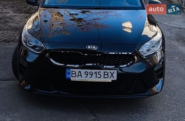 Универсал Kia Ceed 2019 в Киеве