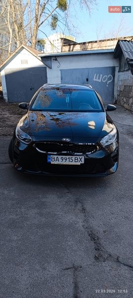 Универсал Kia Ceed 2019 в Киеве