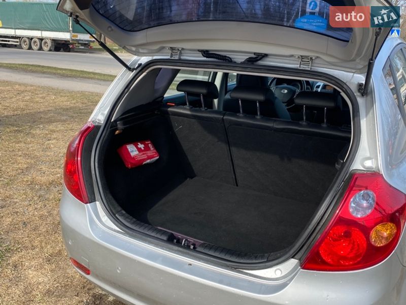 Хэтчбек Kia Ceed 2007 в Луцке фото 9 Хэтчбек Kia Ceed 2007 в Луцке