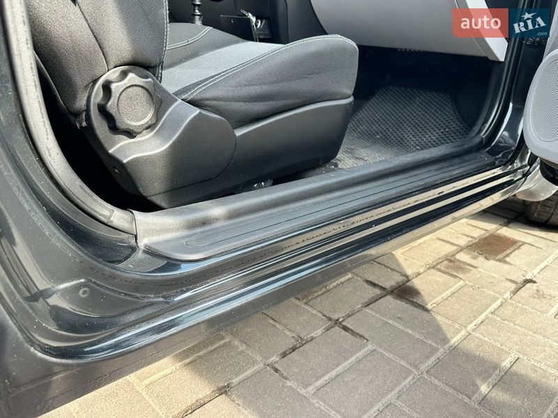 Хэтчбек Kia Ceed 2008 в Днепре