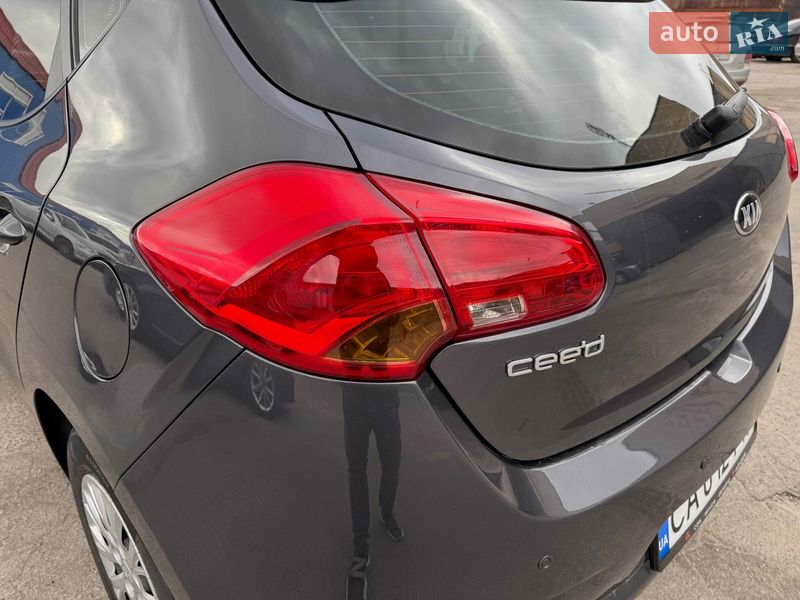 Хетчбек Kia Ceed 2013 в Запоріжжі фото 21 Хетчбек Kia Ceed 2013 в Запоріжжі