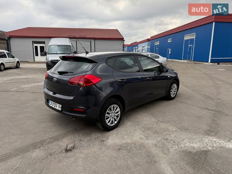 Хетчбек Kia Ceed 2013 в Запоріжжі фото 29 Хетчбек Kia Ceed 2013 в Запоріжжі