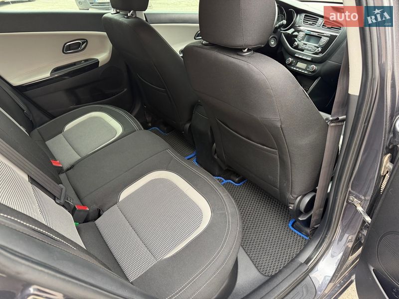Хетчбек Kia Ceed 2013 в Запоріжжі фото 47 Хетчбек Kia Ceed 2013 в Запоріжжі