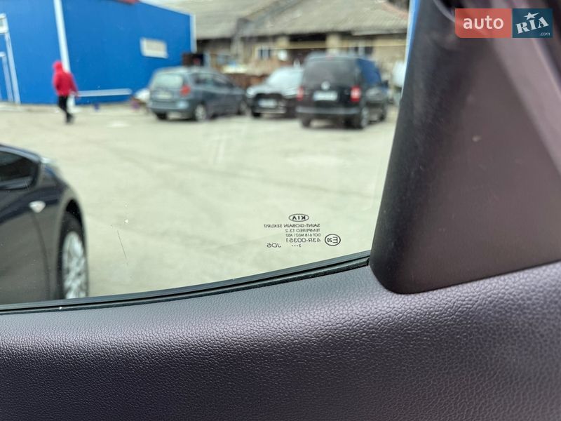 Хетчбек Kia Ceed 2013 в Запоріжжі фото 49 Хетчбек Kia Ceed 2013 в Запоріжжі