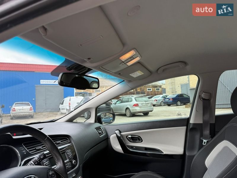 Хетчбек Kia Ceed 2013 в Запоріжжі фото 79 Хетчбек Kia Ceed 2013 в Запоріжжі