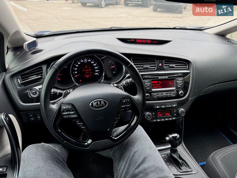 Хетчбек Kia Ceed 2013 в Запоріжжі фото 85 Хетчбек Kia Ceed 2013 в Запоріжжі