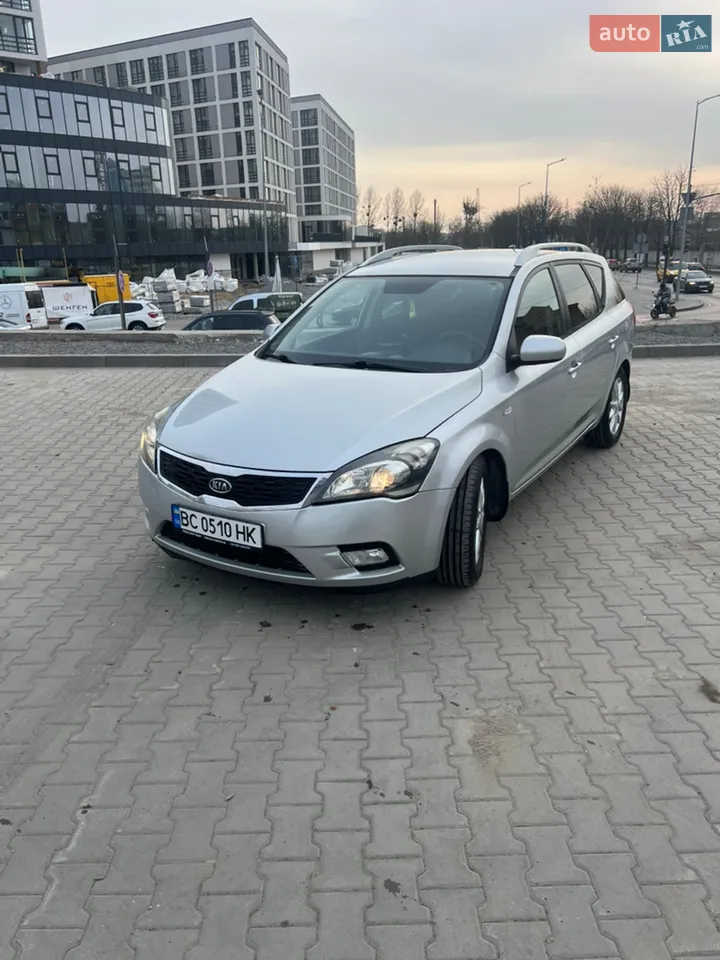 2010 Kia Cee'd - мініатюра 18
