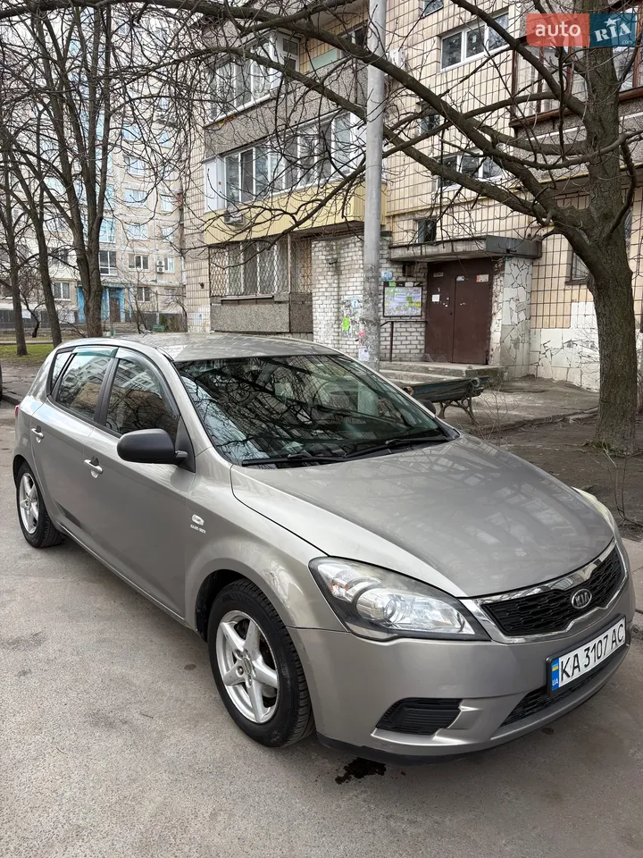 2011 Kia Cee'd - мініатюра 16