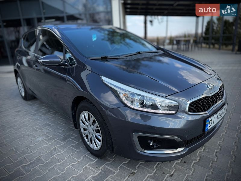 Хэтчбек Kia Ceed 2016 в Тульчине