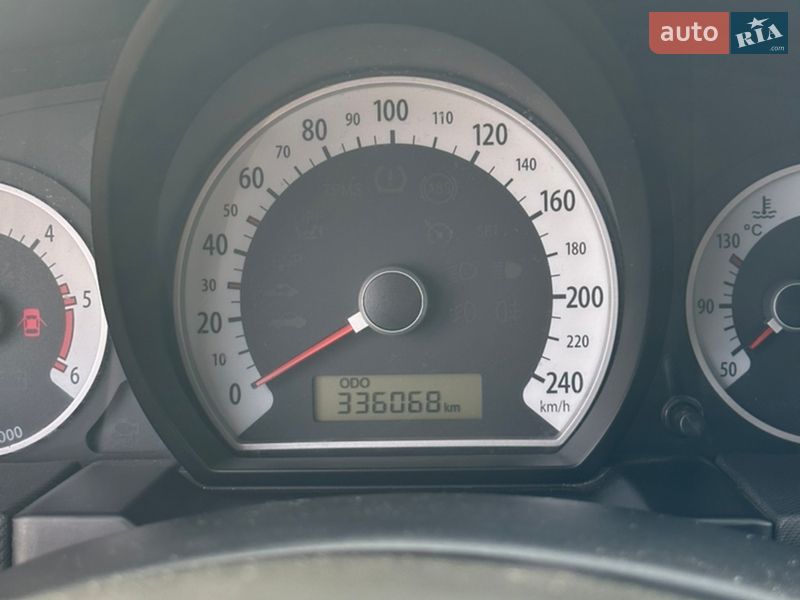 Хетчбек Kia Ceed 2007 в Хмельницькому фото 13 Хетчбек Kia Ceed 2007 в Хмельницькому