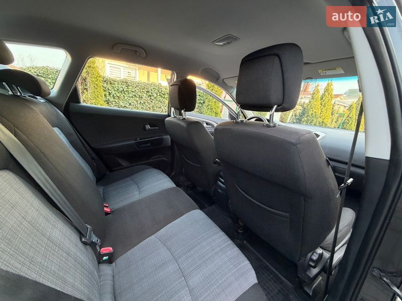 Універсал Kia Ceed 2012 в Одесі фото 21 Універсал Kia Ceed 2012 в Одесі